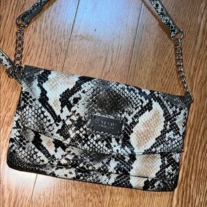 Nine West Black and Cream Snakeskin Clutch